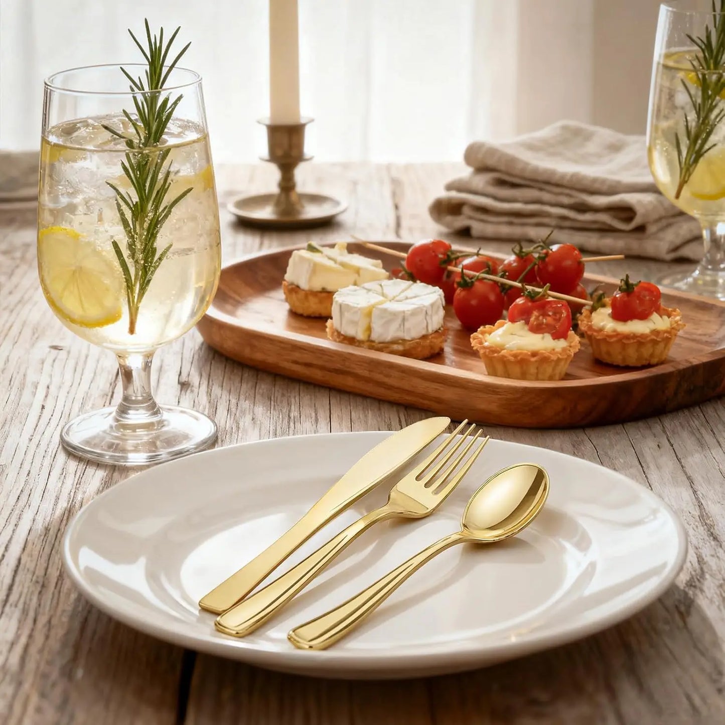 300-Piece Gold Plastic Silverware Set: Heavy Duty Disposable, with Forks, Spoons, Knives for Parties.
