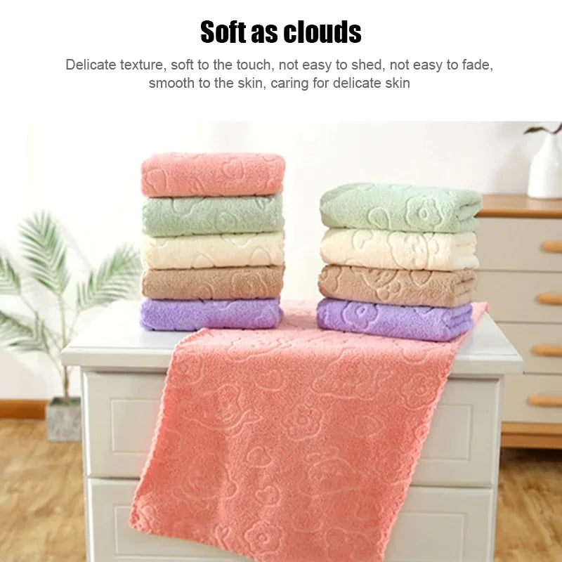 5-piece set of soft, absorbent coral fleece face towels - quick-drying bathroom towels.