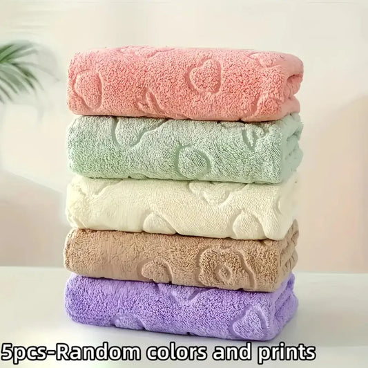 5-piece set of soft, absorbent coral fleece face towels - quick-drying bathroom towels.