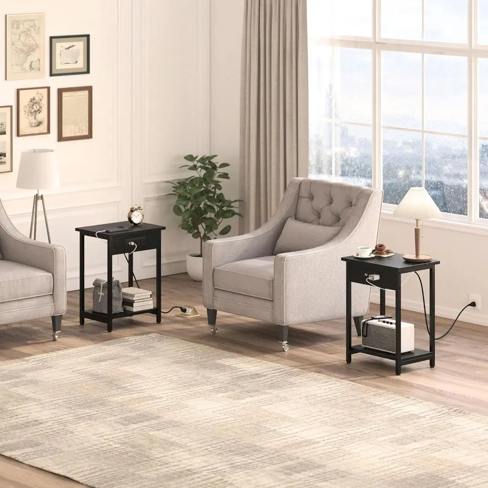 Side Table with Charging Station & USB Port, Set of 2, Small End Table Nightstands for Bedroom, Living Room.
