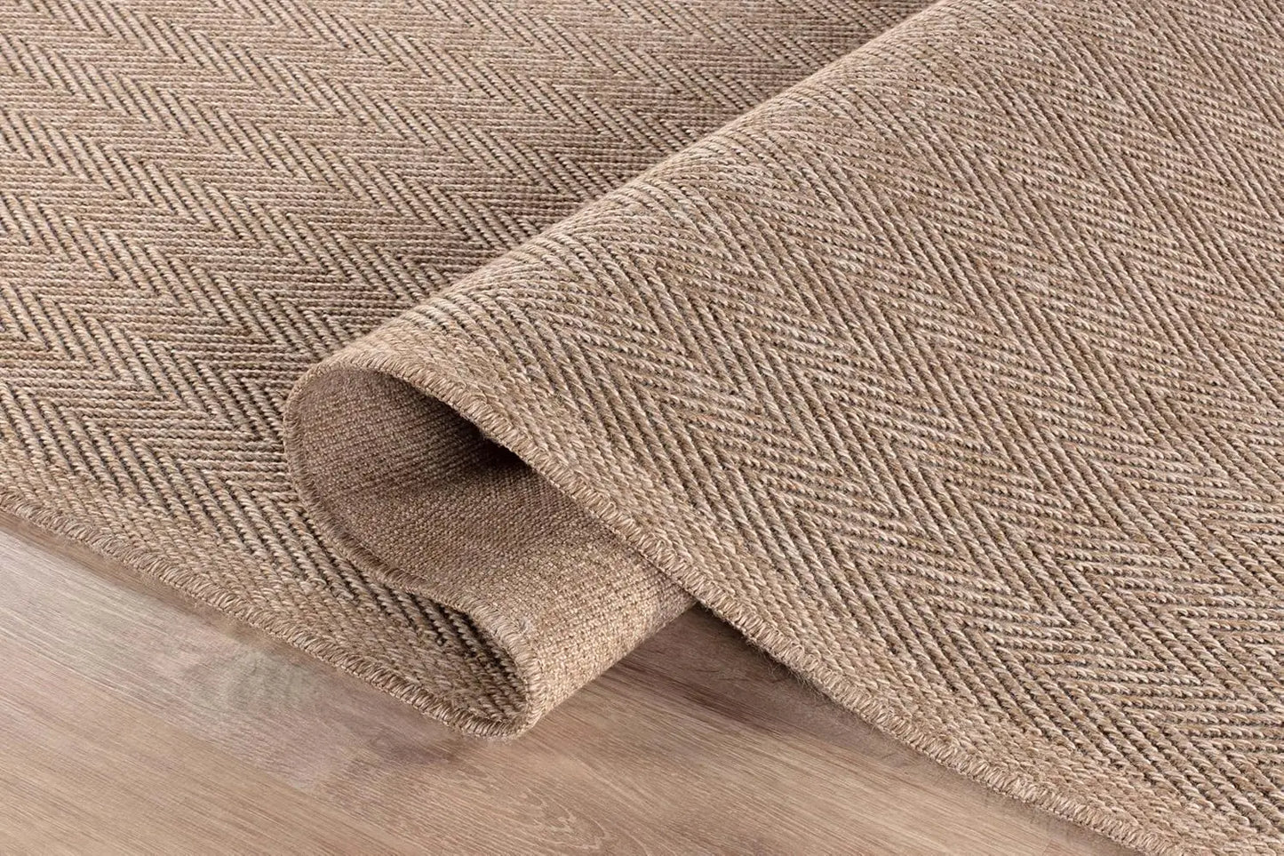 5x7 Natural Fiber Area Rug, Herringbone Seagrass Design for Indoor Outdoor Use in Living Room Patio